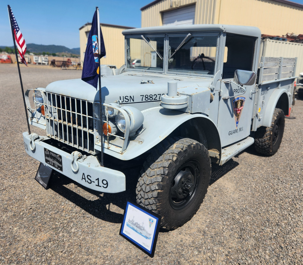 Navy Truck